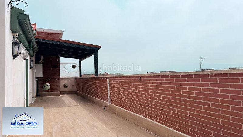 Foto 3d5e2720-964a-4500-8881-8faf7d38af01. Àtic amb calefacció aparcament a Entrambasaguas