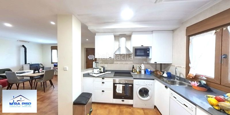 Foto 1ed63848-2d36-4a48-9939-fc2516d91e30. Casa amb calefacció aparcament a Bárcena de Cicero