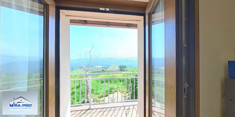 Foto b11aed77-e8bb-44a1-868a-f2e90e0da689. Casa amb calefacció aparcament a Bárcena de Cicero