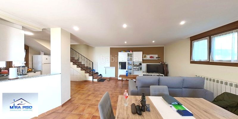 Foto d75aa601-bcd0-46f4-b13f-5fa266f513dc. Casa amb calefacció aparcament a Bárcena de Cicero