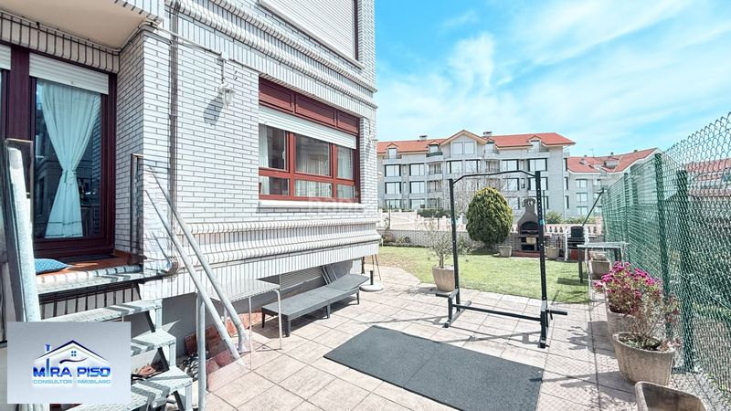 Foto b83f6305-859f-463b-820e-75deed86f9b7. Planta baixa amb calefacció aparcament a Tregadín Noja