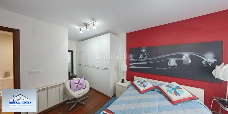 Foto 2087c7ea-62de-4f2b-873d-326b3603ed1b. Pis amb calefacció aparcament a Santoña