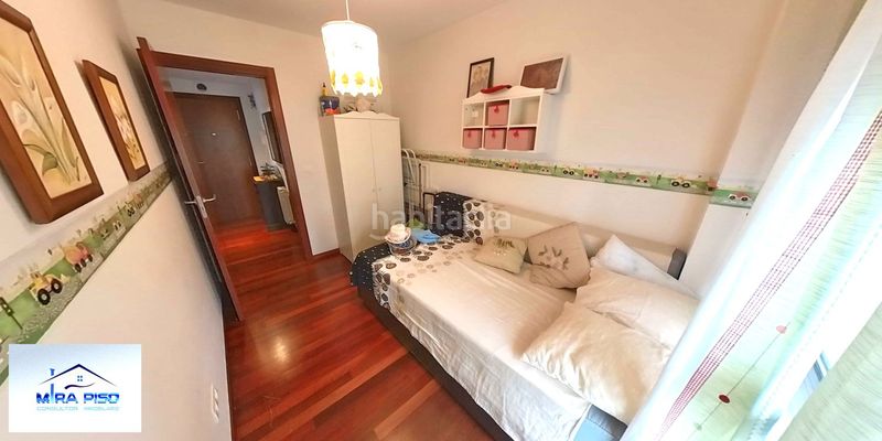 Foto 233994e9-2a6b-442e-bec8-cbb1ef91a758. Pis amb calefacció aparcament a Santoña