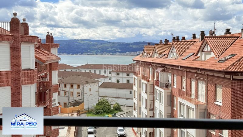 Foto 390c4600-28a4-4512-9f38-b33a995e2671. Duplex con riscaldamento parcheggio in Santoña