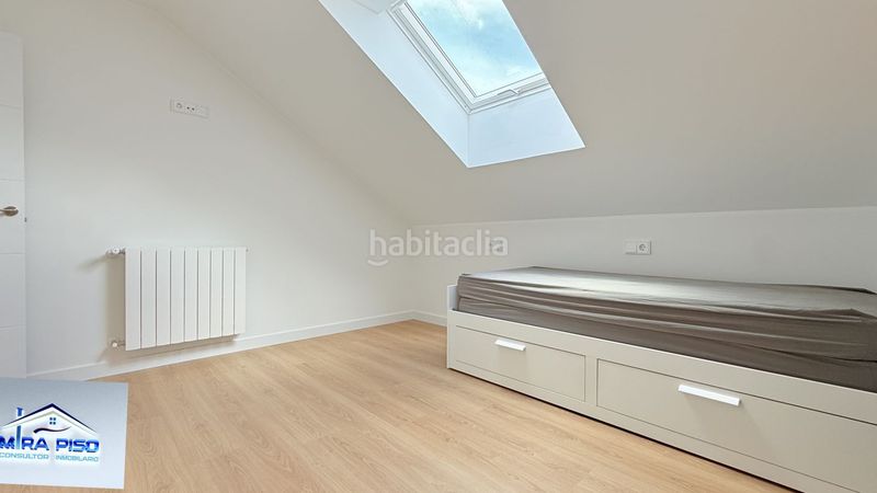 Foto 70d33688-ff1f-4826-8b70-9101720462b7. Duplex con riscaldamento parcheggio in Santoña