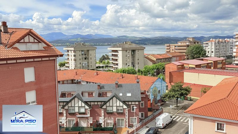Foto 851726e5-88ef-4c5e-8348-23790a6d6653. Duplex con riscaldamento parcheggio in Santoña