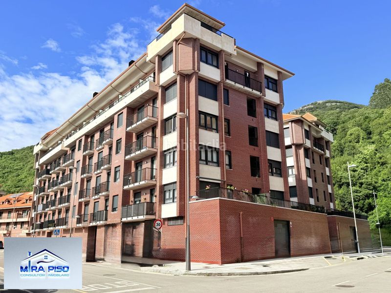 Foto 8ec01b6b-c196-4c45-9c72-32dfa414e830. Duplex con riscaldamento parcheggio in Santoña
