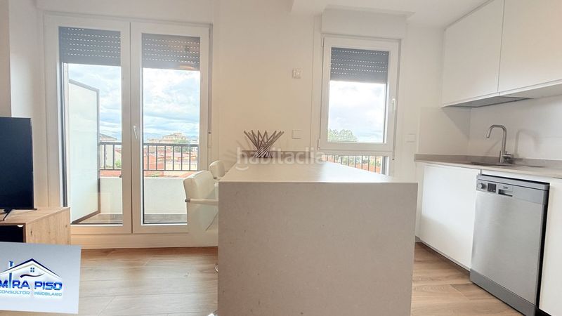 Foto f67fb34c-777f-44c3-af7b-14cd15789f89. Duplex con riscaldamento parcheggio in Santoña