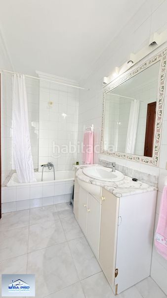 Foto 24f56747-a254-4ca7-a88c-e66fc465bd87. Casa amb calefacció aparcament a Argoños