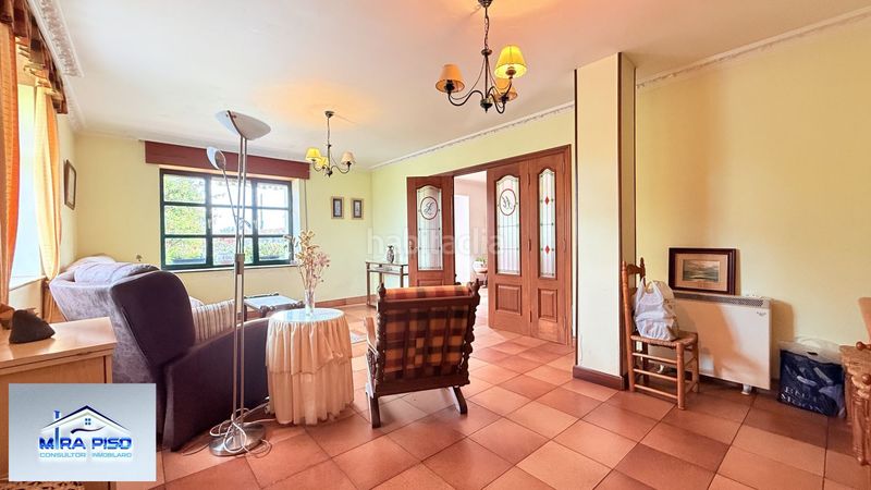 Foto 4d82054a-fd2e-4a92-b502-63ca05901867. Casa amb calefacció aparcament a Argoños
