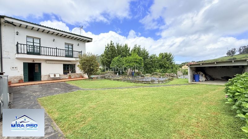 Foto b8d800e6-476b-48be-88ca-c3a1bb932dc8. Casa amb calefacció aparcament a Argoños