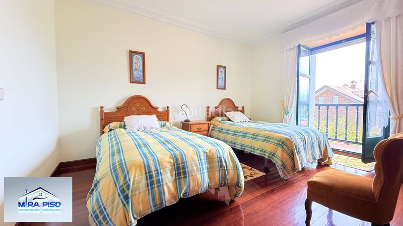 Foto f9facde0-6c22-4890-a607-6c1fd5e84b16. Casa amb calefacció aparcament a Argoños