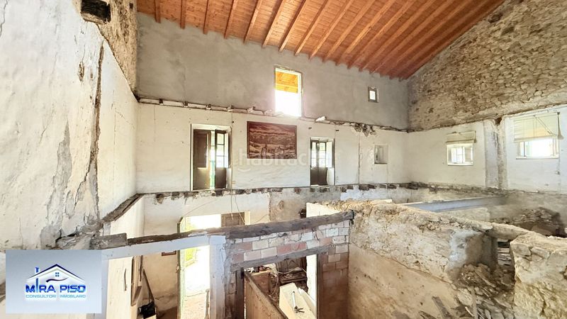 Foto 057a6aad-eb3d-45b6-b20f-f73f3c3816ff. Casa amb aparcament a Liendo
