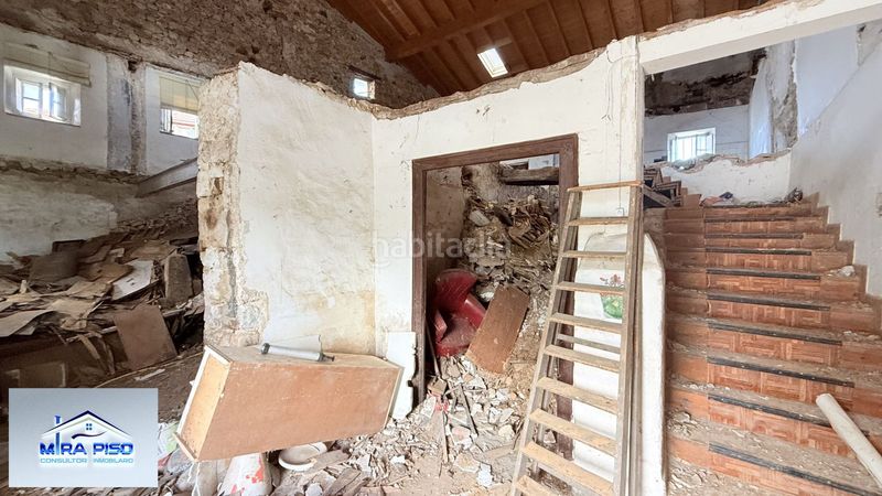 Foto 3c8f9836-6172-467f-b418-880c94bb89ab. Casa amb aparcament a Liendo