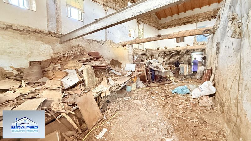 Foto 9b87f390-2167-464d-8cd2-7109aeb6151b. Casa amb aparcament a Liendo