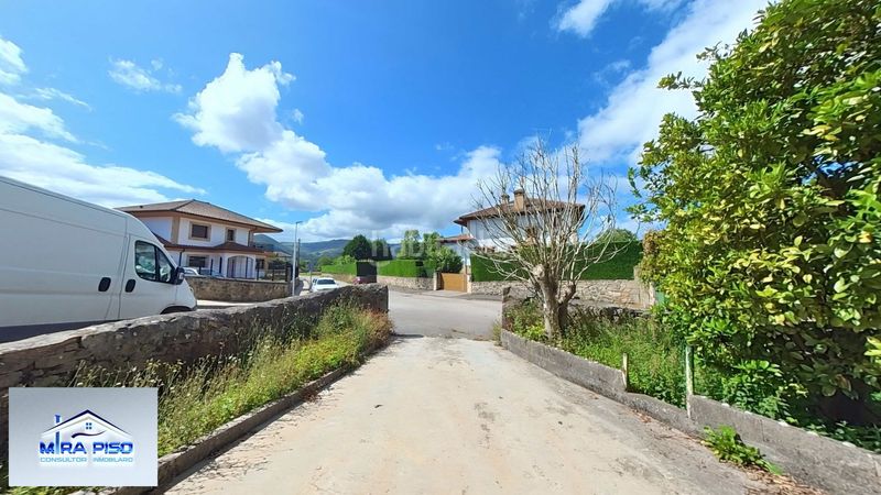 Foto a27397a2-a29a-44b5-b00e-f5751255474e. Casa amb aparcament a Liendo