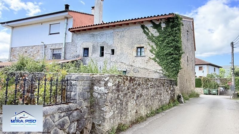 Foto e396a317-c053-4eae-a7d4-73cfb1eb1601. Casa amb aparcament a Liendo