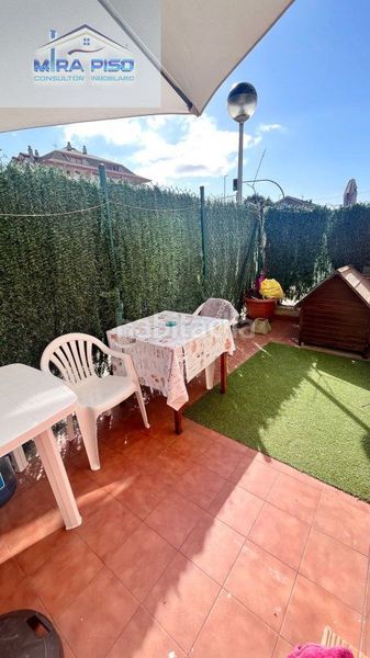 Foto b59edae9-9915-4270-897c-c86a687c6600. Planta baixa a Escalante