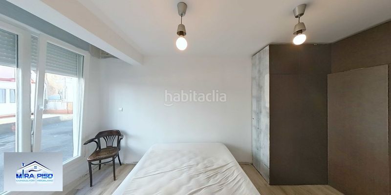 Foto f25b77ff-c72b-4b8b-a115-77bfbd1a28c8. Pis amb calefacció a Santoña