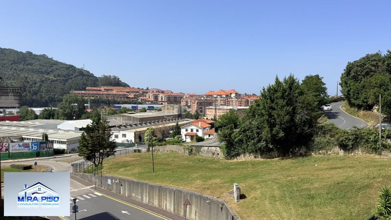 Foto 7fb278bb-dce6-4b6b-b7b7-32a33d68ae41. Pis amb calefacció aparcament a Cotolino Castro - Urdiales