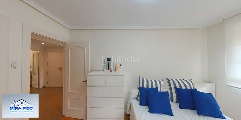 Foto 9d2d6200-1633-4a19-84cd-02d6536421a2. Planta baixa amb calefacció a Santoña