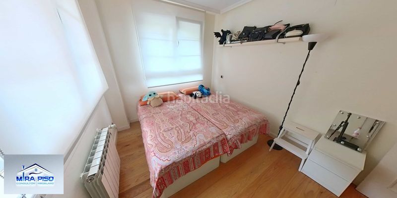 Foto ca756899-56ca-4b54-ba98-3264740610dd. Planta baixa amb calefacció a Santoña