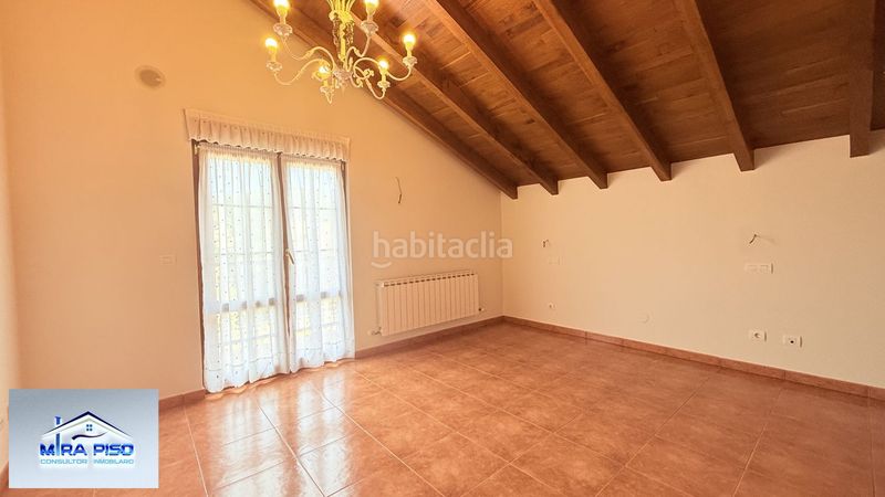 Foto 4430f391-0b19-400e-b534-215a9d639276. Xalet amb calefacció aparcament a Bárcena de Cicero
