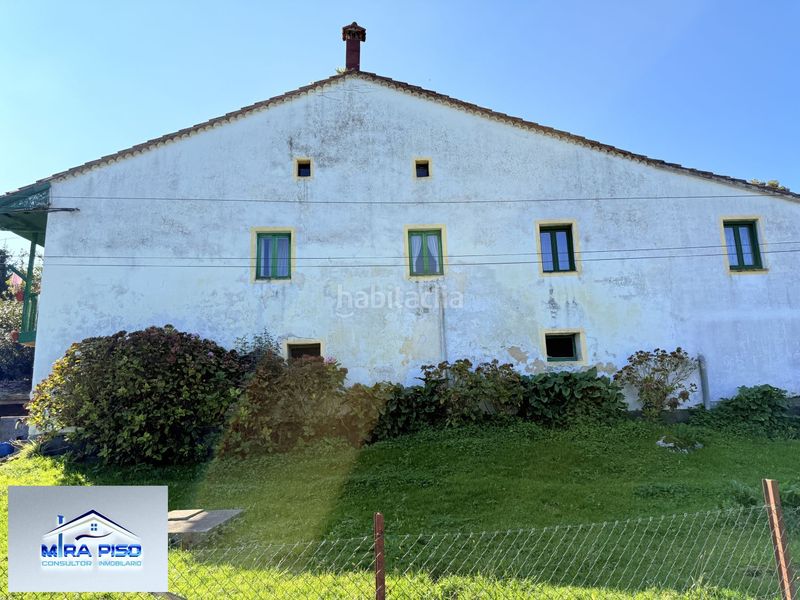 Foto 49370988-4ea7-4774-af83-133810e6d403. Casa amb aparcament a Solórzano