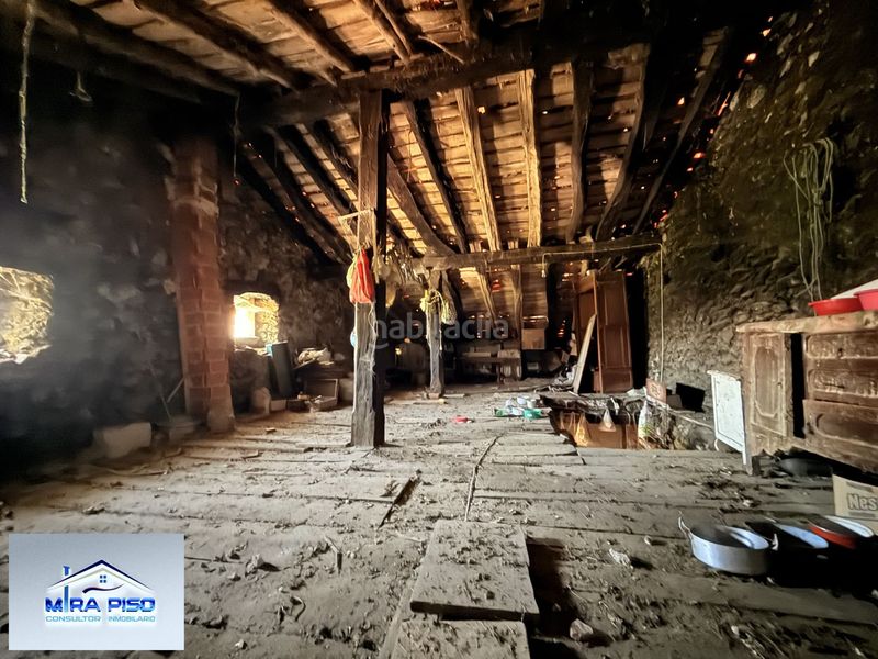 Foto d540d0b9-f405-4240-82cf-d702fef690c3. Casa amb aparcament a Solórzano