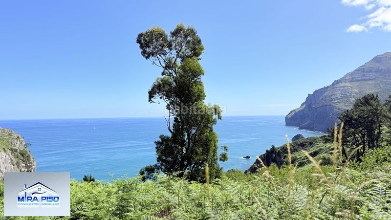 Foto 77d070e7-9878-432c-b384-2d1b8d322741. Area edificabile industriale in Liendo