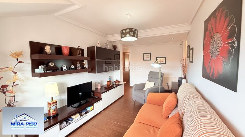 Foto a78b29f3-3629-429b-a33b-84feea2e8c21. Duplex with heating parking in Argoños