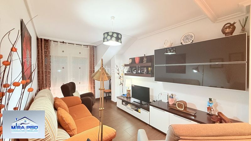 Foto ccc6b149-4746-458a-997b-39edf1befc43. Duplex with heating parking in Argoños