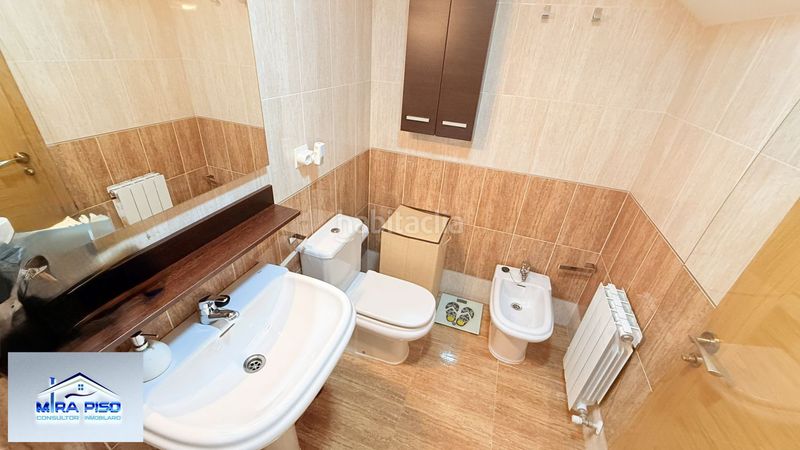 Foto d2b2b68f-3836-470b-a5d5-57ac5f4231ff. Duplex with heating parking in Argoños