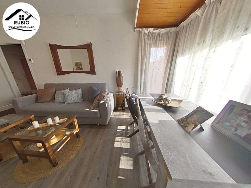 Foto fb189534-202e-4d46-a95b-2ff314c57af3. Duplex avec chauffage dans Ca n'Anglada Terrassa