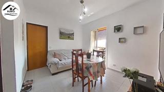 Appartement à Concòrdia. Piso para parejas jóvenes e inversores