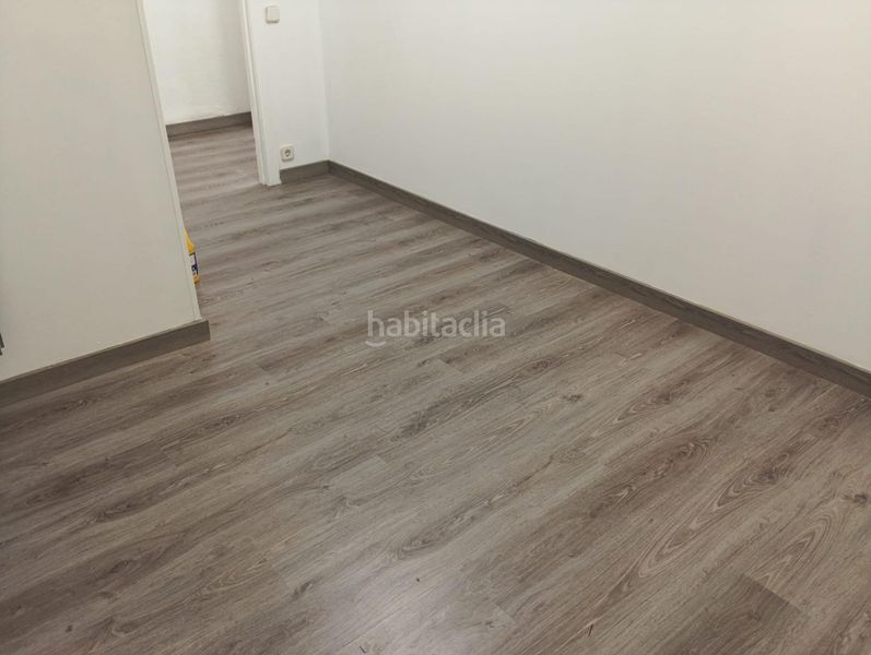 Foto e75ba032-b76e-4346-9a47-59b9d81d56ed. Local comercial a Can Rull Sabadell