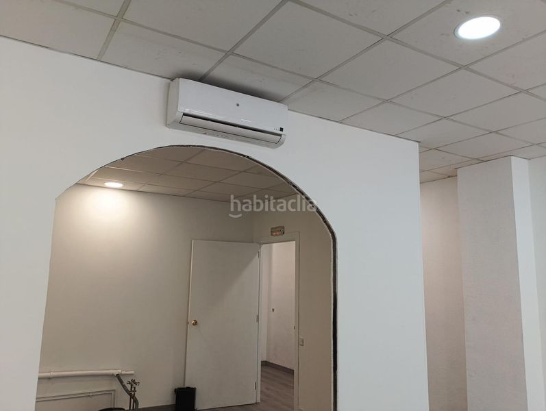 Foto f1648e48-5531-4a3d-8652-89cc4fa03b28. Local comercial a Can Rull Sabadell