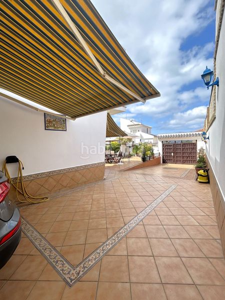 Foto f3d839bc-6760-4abd-8bc4-f49af099f7d7. Xalet amb aparcament a Centro - Torre de la Higuera Almonte