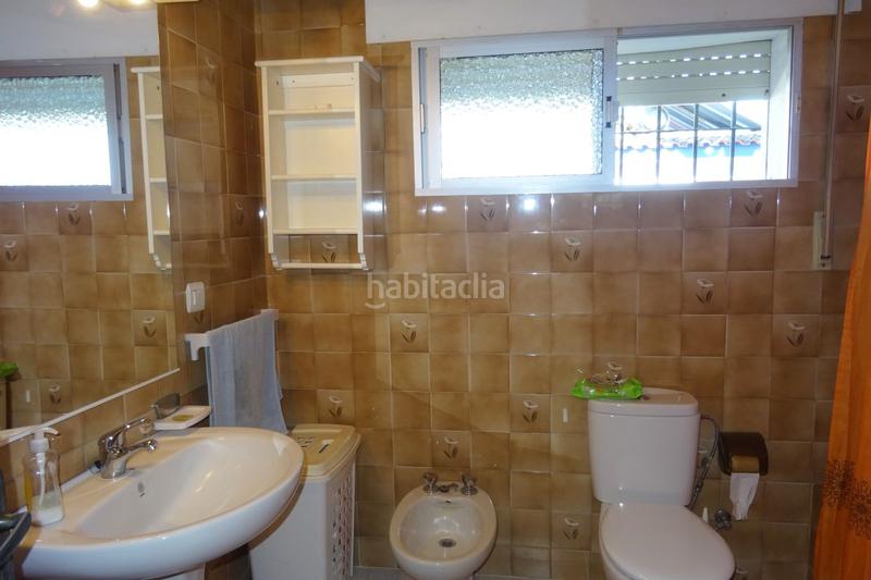 Foto 0b4bf3da-aca8-4151-8572-7df44f19cfcf. Chalet with heating parking in Centro - Torre de la Higuera Almonte