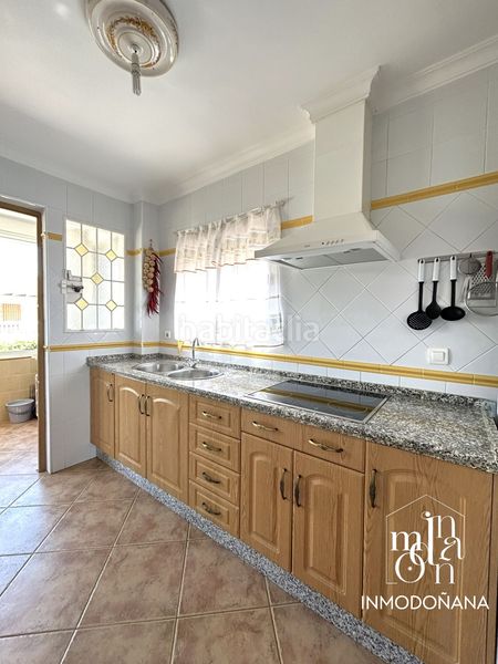Foto a1ab3922-341f-4101-8c29-d6f2fa485fb7. Casa adossada amb aparcament a Coto Almonte