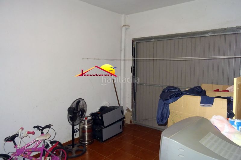 Foto c7bc5bdb-4399-48d4-a04a-42910ee11604. Casa adossada amb aparcament a Almonte Almonte