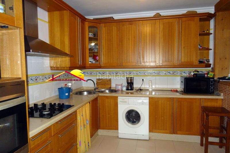 Foto d05ed193-9262-4cf1-93a8-87c75a1f01dc. Casa adossada amb aparcament a Almonte Almonte