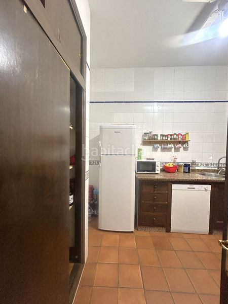Foto a26f3dd9-a7d7-457b-858e-355667fc33bd. Casa amb calefacció a El Rocío Almonte