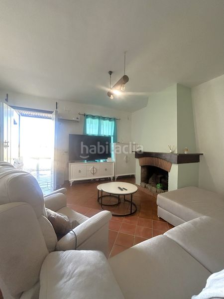 Foto b175b6eb-83d0-4584-8d36-88915e5644db. Casa amb calefacció a El Rocío Almonte