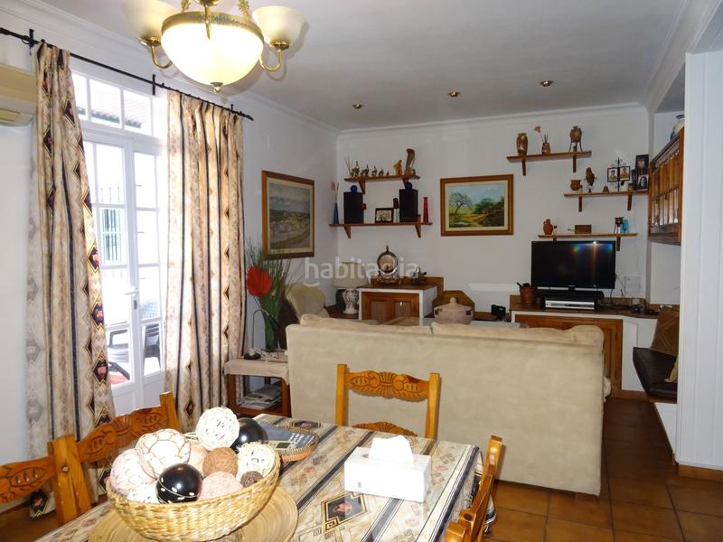 Foto 75dbb85f-459e-4dda-ba0a-bb9e5ad592b1. Casa adosada  en venta , 7 dormitorios. en Almonte