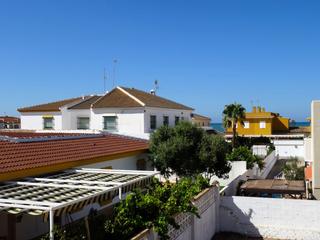 Chalet in Coto. Pareado en venta en sector calamón, 5 dormitorios.