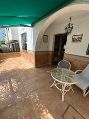 Casa adossada a Caño Guerrero. Casa adosada en venta en sector palmito, 4 dormitorios.