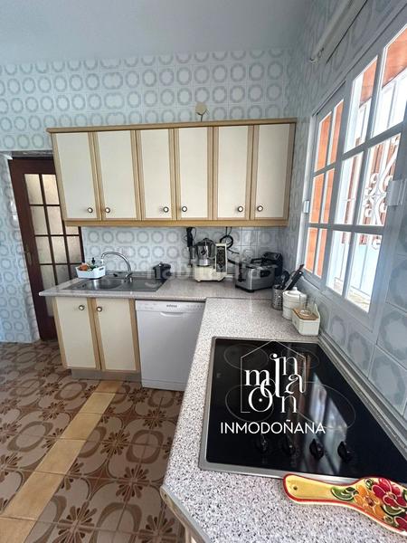 Foto a81d9458-e663-463d-84d7-73c7af2d1491. Xalet amb calefacció aparcament a Centro - Torre de la Higuera Almonte