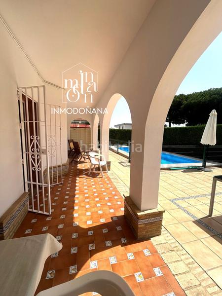 Foto daa059ad-0df1-414b-824a-67a7219fea87. Xalet amb calefacció aparcament a Centro - Torre de la Higuera Almonte