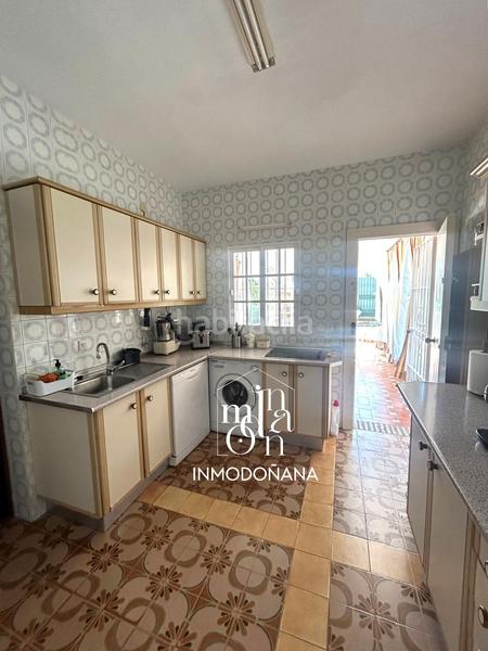 Foto e9aedcbd-a25d-469a-841f-38c913d79d96. Xalet amb calefacció aparcament a Centro - Torre de la Higuera Almonte